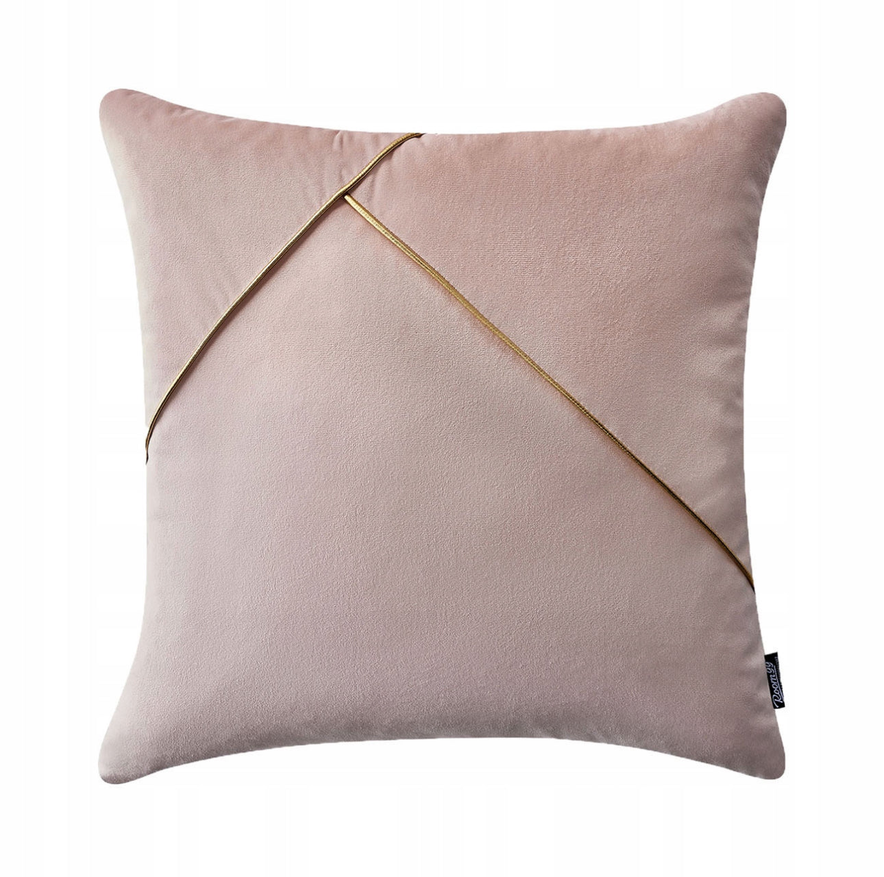 Rosa velurpute med gyllen diagonalstripe, romantisk og myk stil