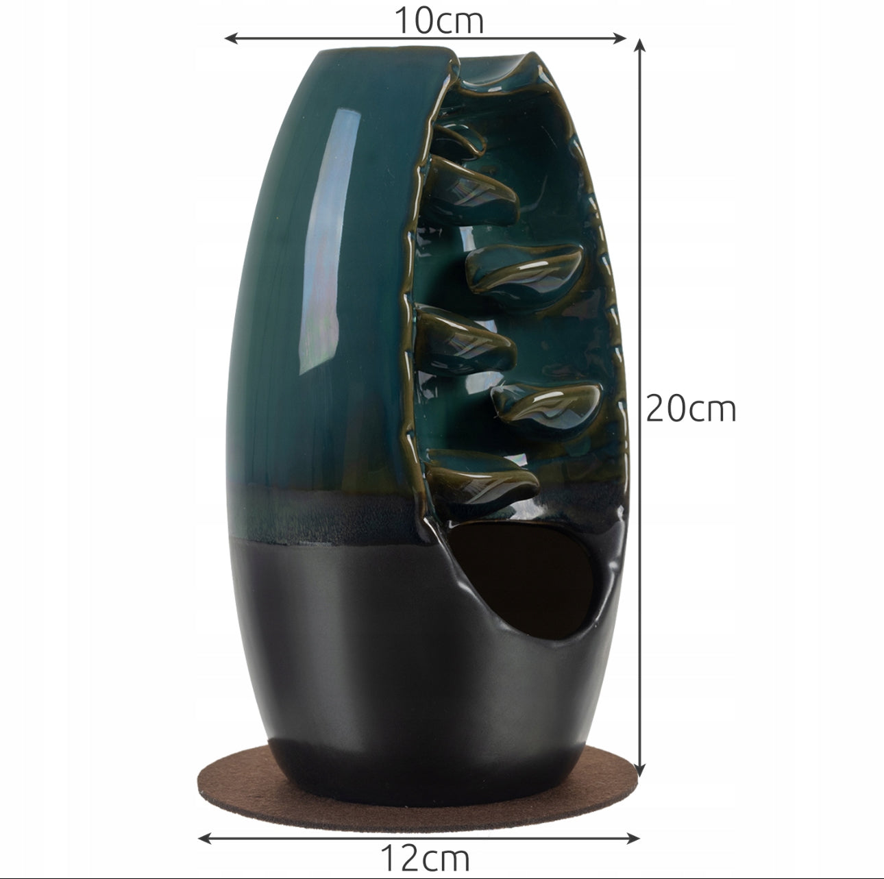 Sidevisning av keramisk backflow røkelsesbrenner i grønn og svart, mål 20x12x10 cm