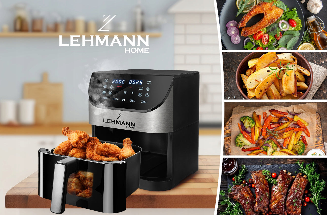 Airfryer med kyllinglår i skuffen, stående på kjøkkenbenk, omgitt av ferdigretter som fisk, grønnsaker og ribbe