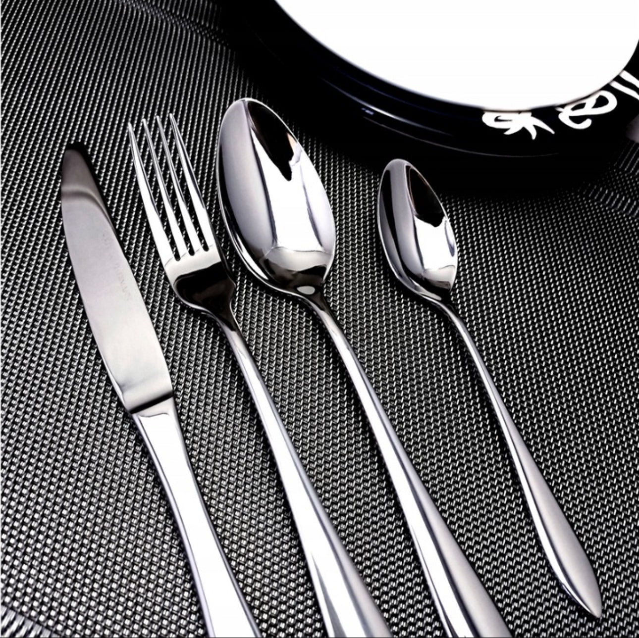 Bestikksett 24 Deler for 6 Personer – Sølvfarget Rustfritt Stål 18/10, Leveres i Elegant Sort Gaveeske