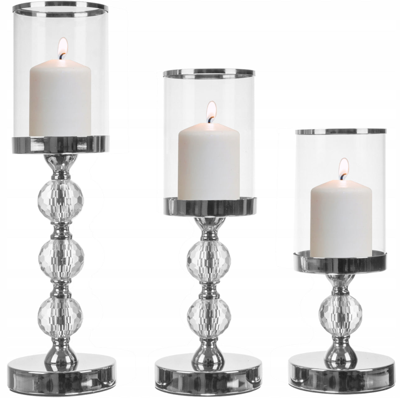 Sett med 3 lysestaker i sølvfinish med krystallkuler, laget av glass og metall, høyder på 28 cm, 34,3 cm og 40,9 cm, moderne design for elegant hjemmedekor.