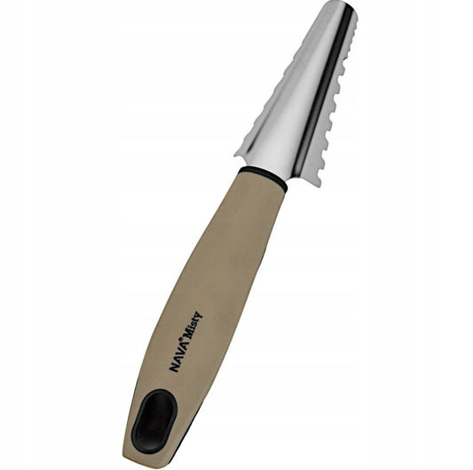 Fiskeskrape med bølget rustfritt blad og beige ergonomisk håndtak sett forfra