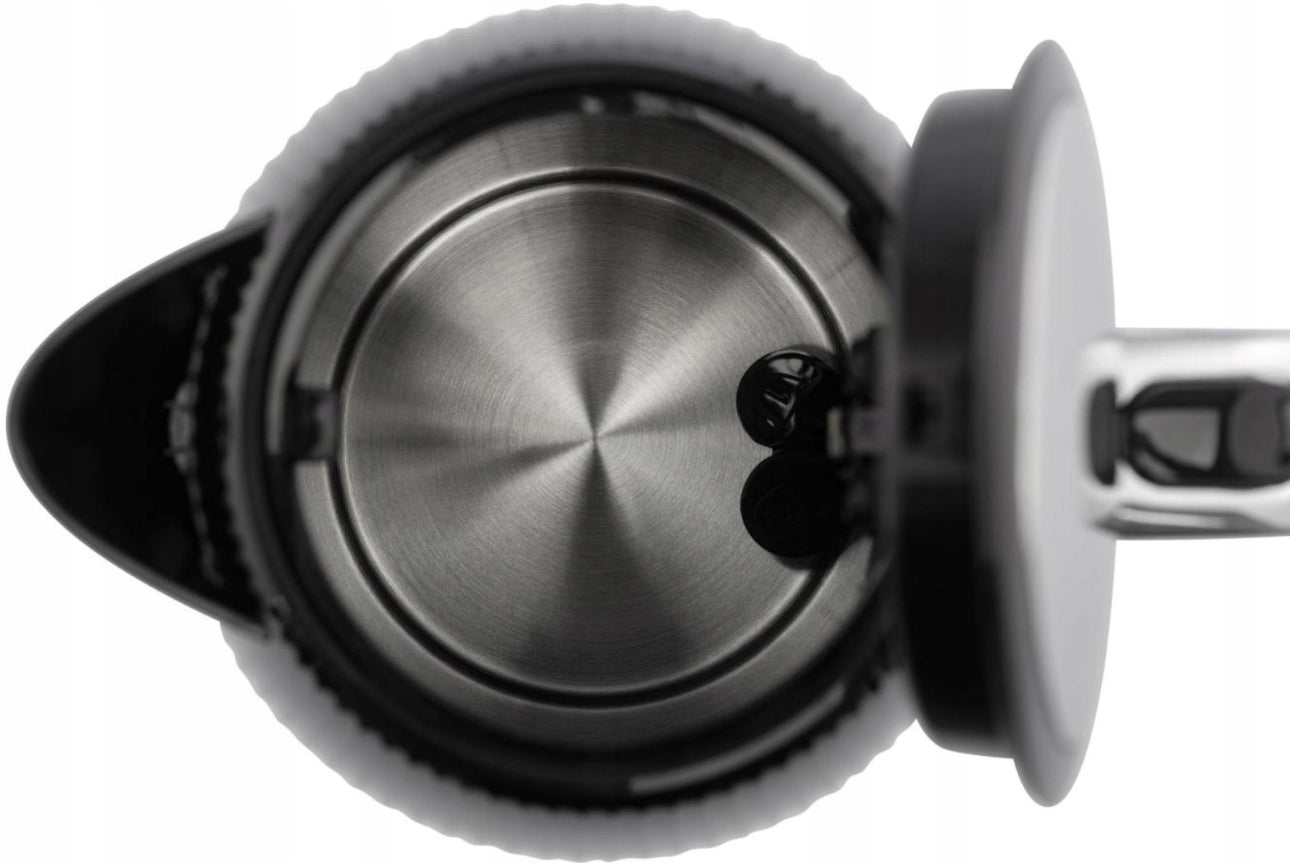 Gorenje elektrisk vannkoker, 1,7 liter kapasitet, svart design med rustfritt stål-element, 2200W effekt og roterbar base for enkel bruk.