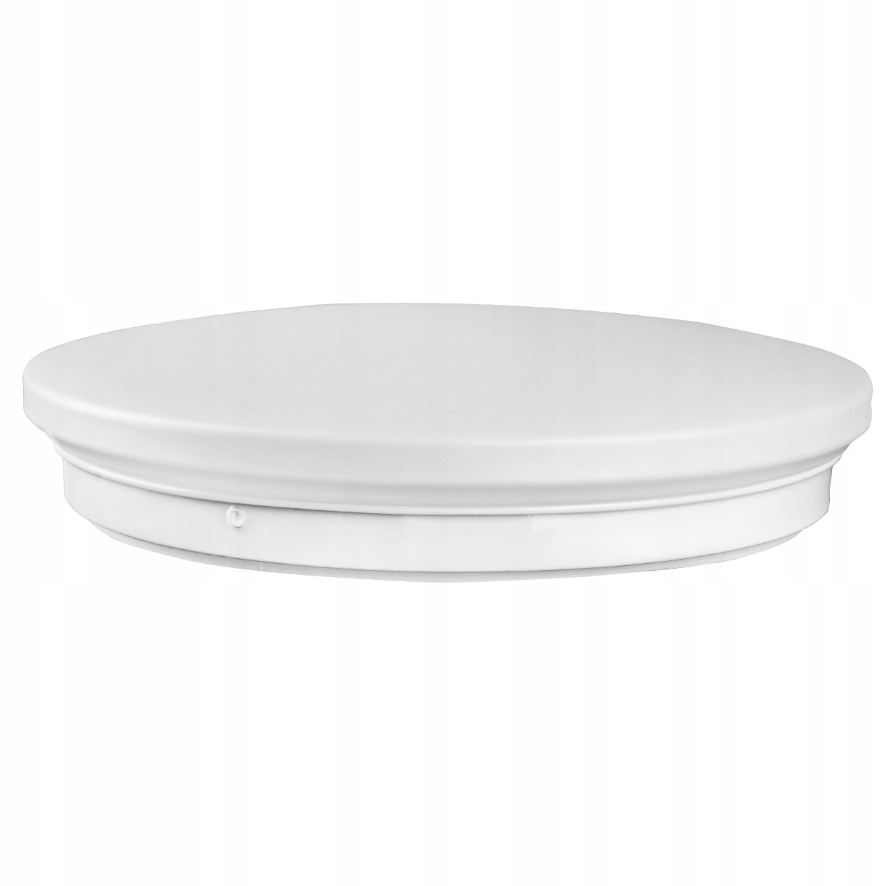 Flat hvit LED taklampe med enkel og moderne design sett fra siden