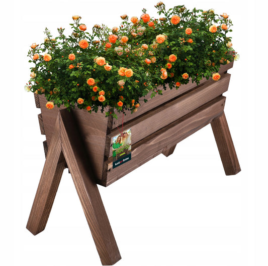 Rustikk treplantekasse med ben, perfekt for blomster og urter. Mål: 40,5 x 45,5 x 28,5 cm. Laget av solid, værbestandig tre i brun farge. Ideell for hage, terrasse og balkong.